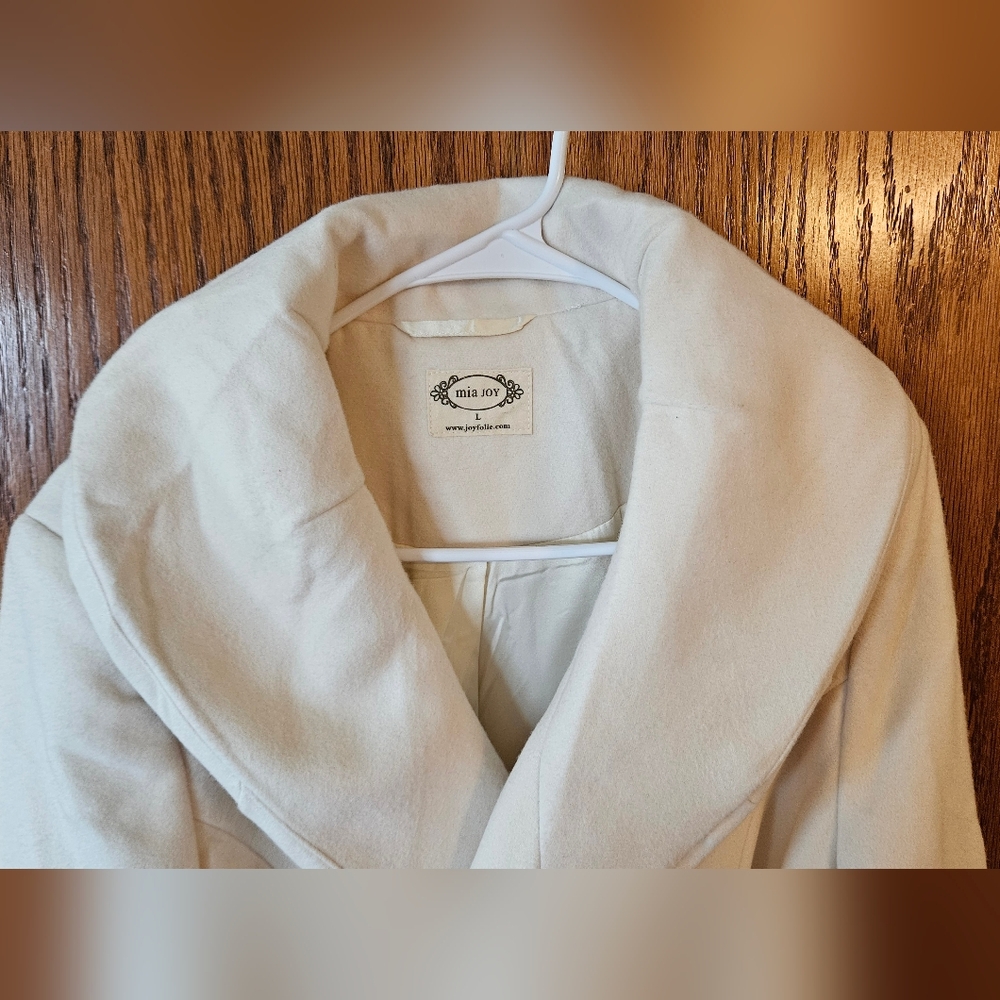 Mia Joy Women's Coat from Joyfolie - Picture 4 of 13